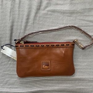 Dooney & Bourke large slim wristlet